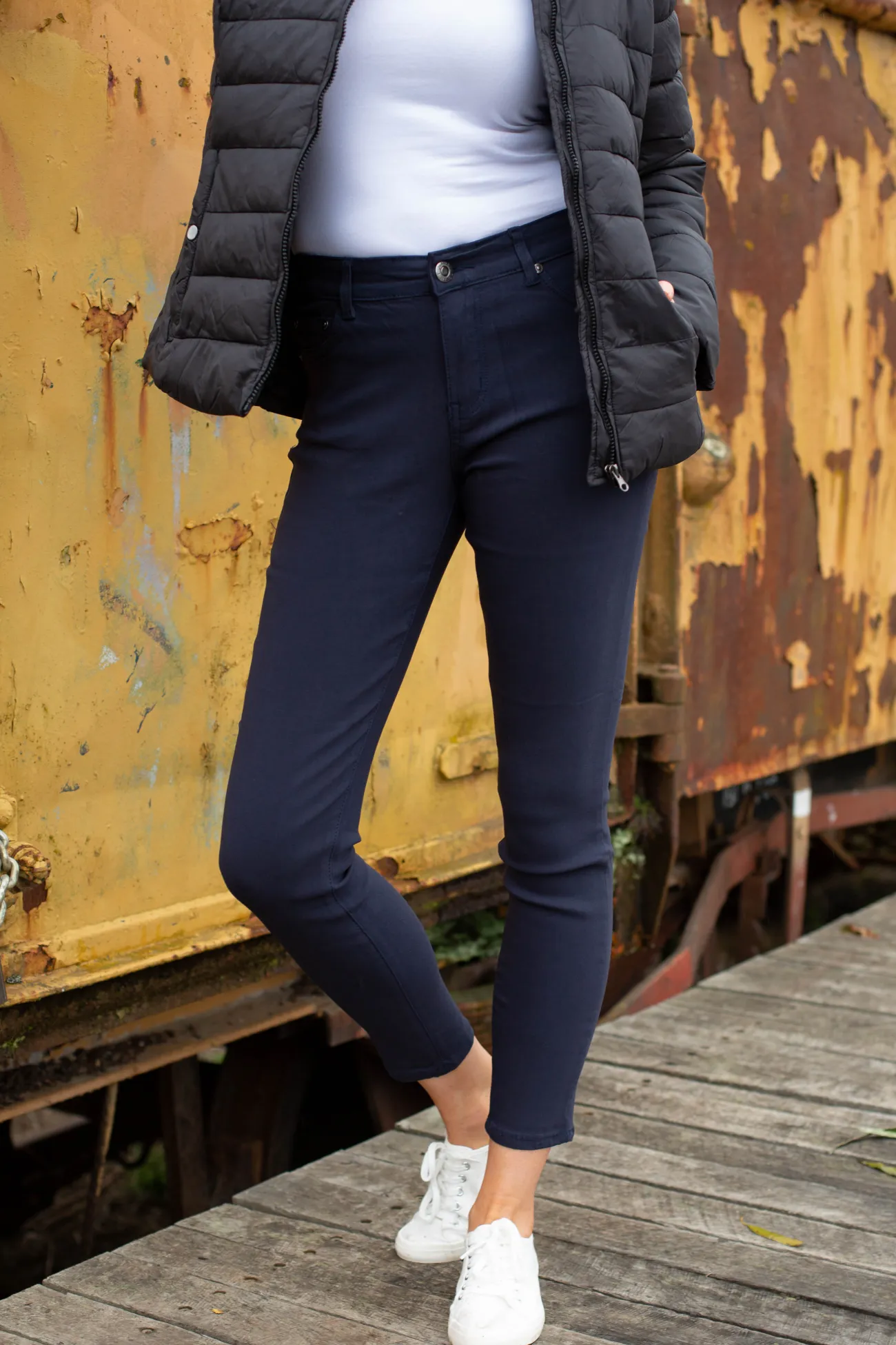 Proud Poppy Clothing Austin Ultra Stretch Jean Pants in Navy Sale