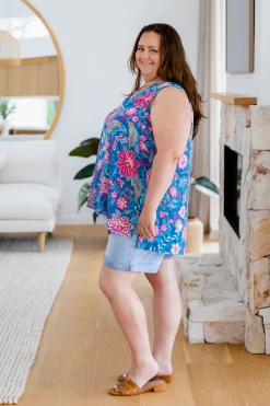 Proud Poppy Clothing Dannie Top in Paisley Floral PaisleyFloral Hot