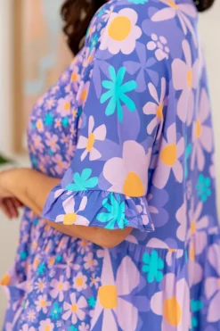 Proud Poppy Clothing Divine Dress in Lilac Daisies LilacDaisies New