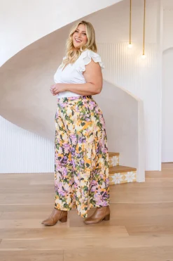 Proud Poppy Clothing Larsa Linen Blend Pants in Mirage Fashion