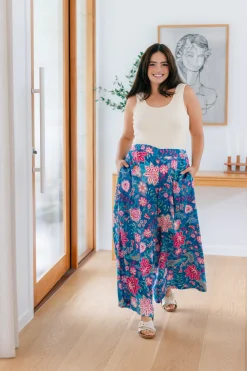 Proud Poppy Clothing Larsa Pants in Paisley Floral PaisleyFloral Hot