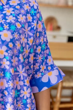 Proud Poppy Clothing Tammin Shirt in Lilac Daisies Online